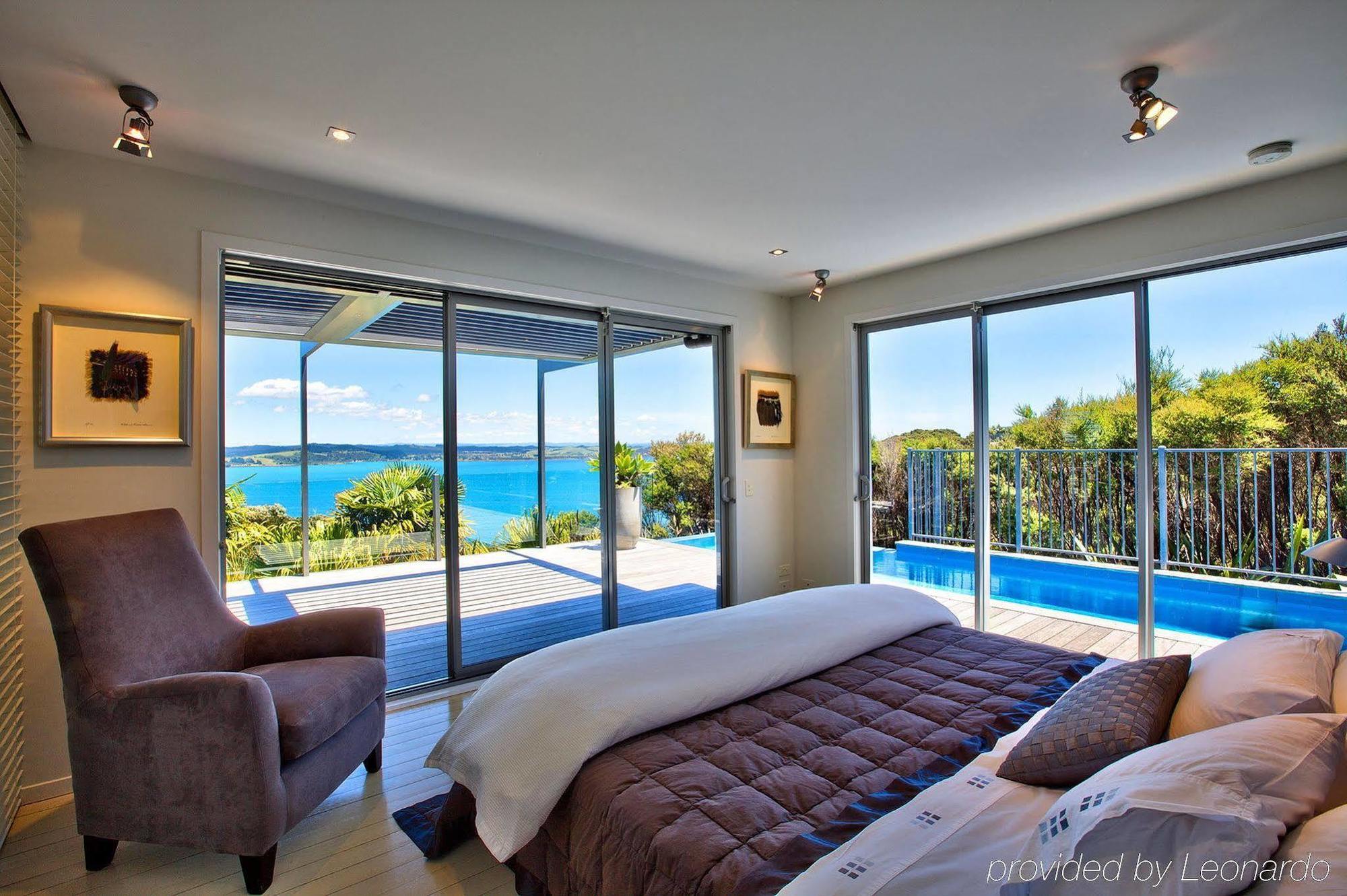 Eagles Nest Lodge Russell
